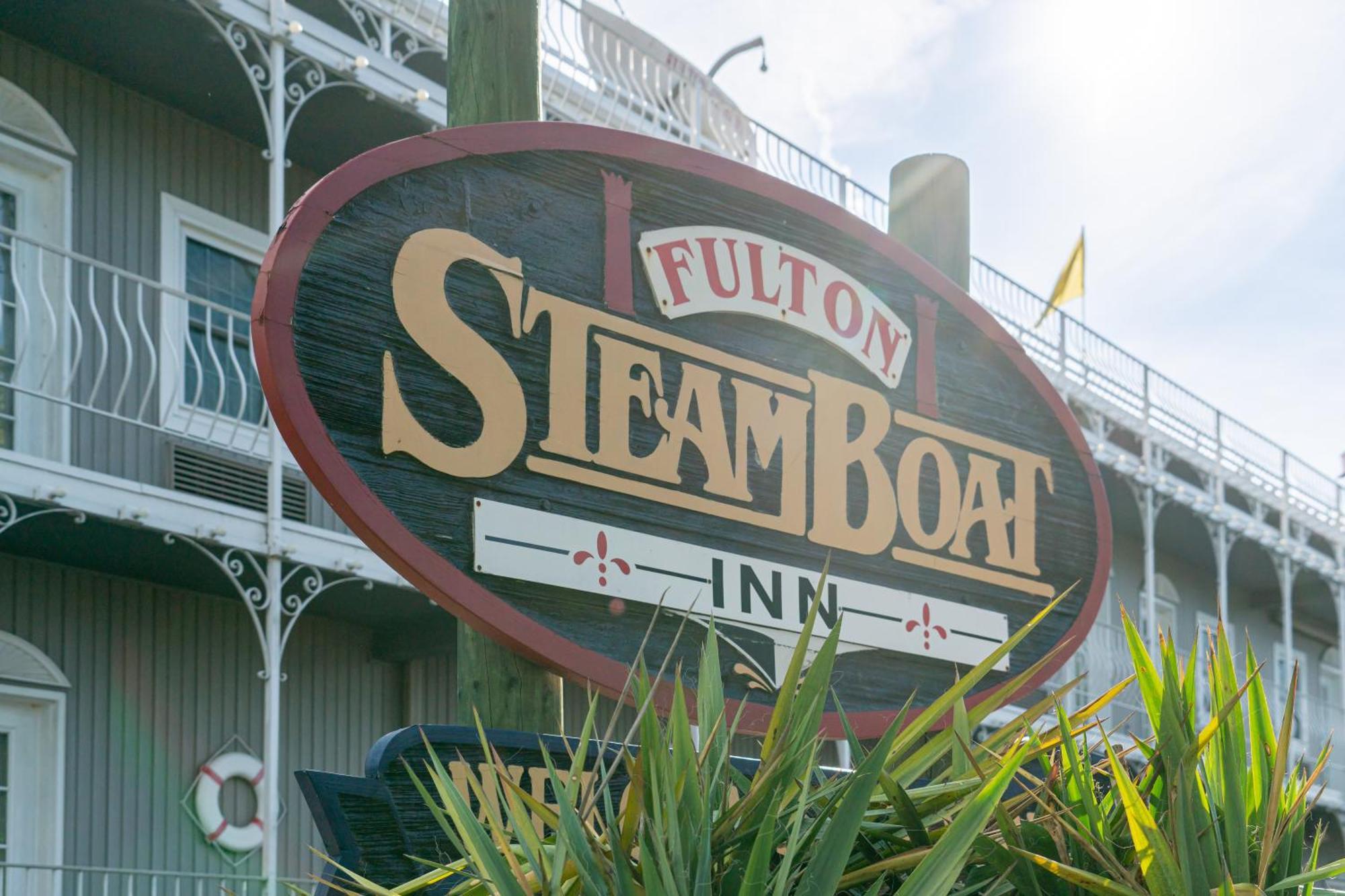 Fulton Steamboat Inn Ronks Exterior photo